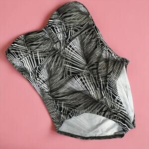 Tommy Bahama Strapless One Piece Swimsuit Size 16 Palm Print Tummy Control